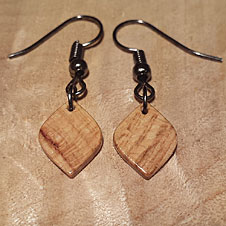 Leaf shape rosewood earring