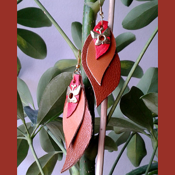 Three colours leather hanging earrings